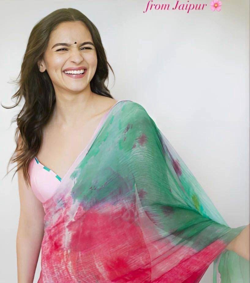 Multicolor Tie-Dye Organza Saree with Scallop Lace Border