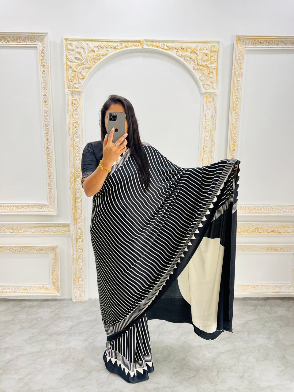 Black & White Saree with Bold White Circle Pallu – Modern Designer Look