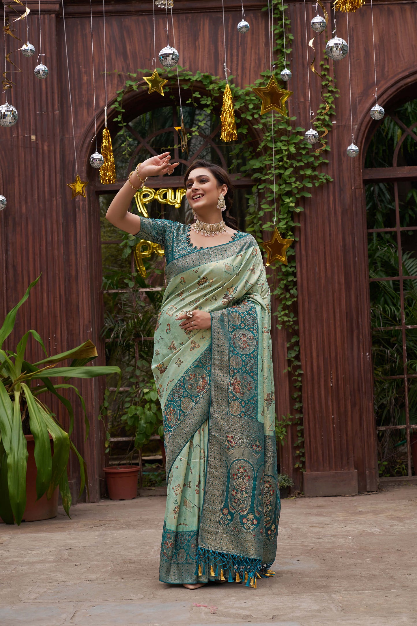 Elegant Pista Kanjivaram Silk Saree with Teal Zari Border & Traditional Motifs