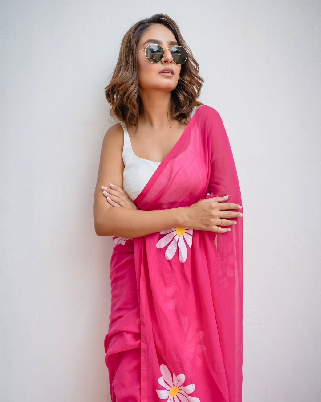 Pink Linen Cotton Saree with Daisy Digital Print