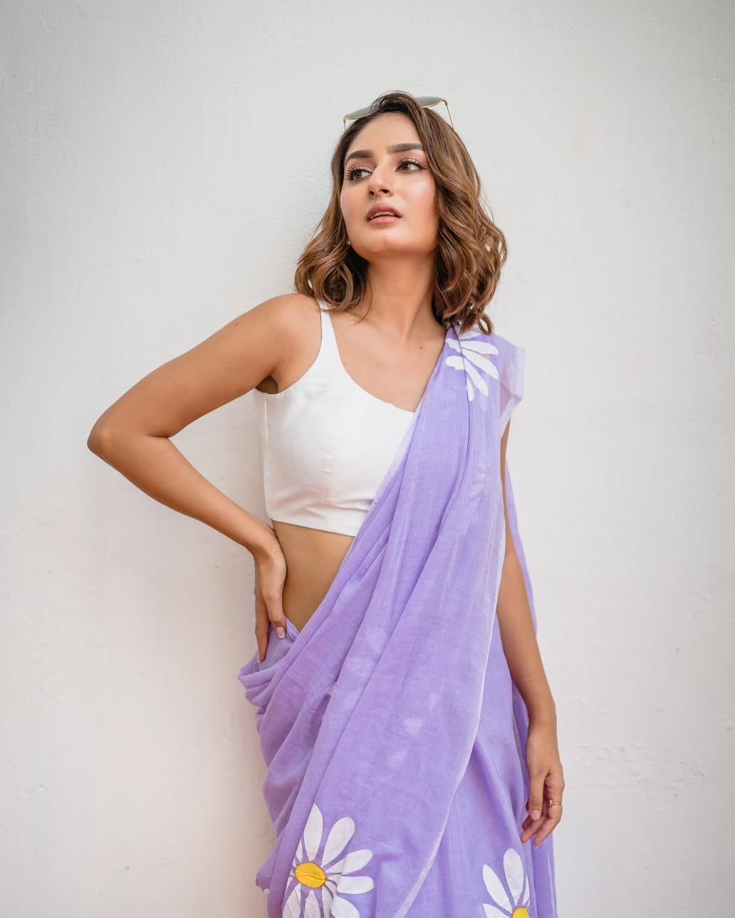 Lavender Linen Cotton Saree with White Daisy Floral Digital Print