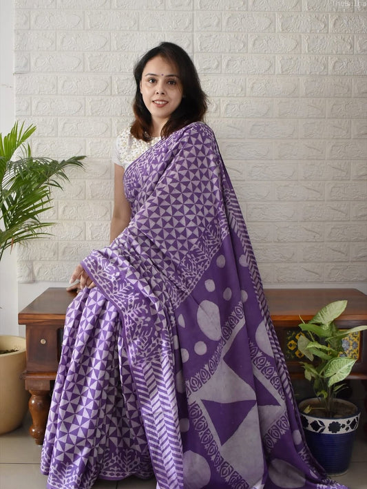 Digital Print Linen Saree in Royal Purple with Bold Geometric & Ethnic Patterns