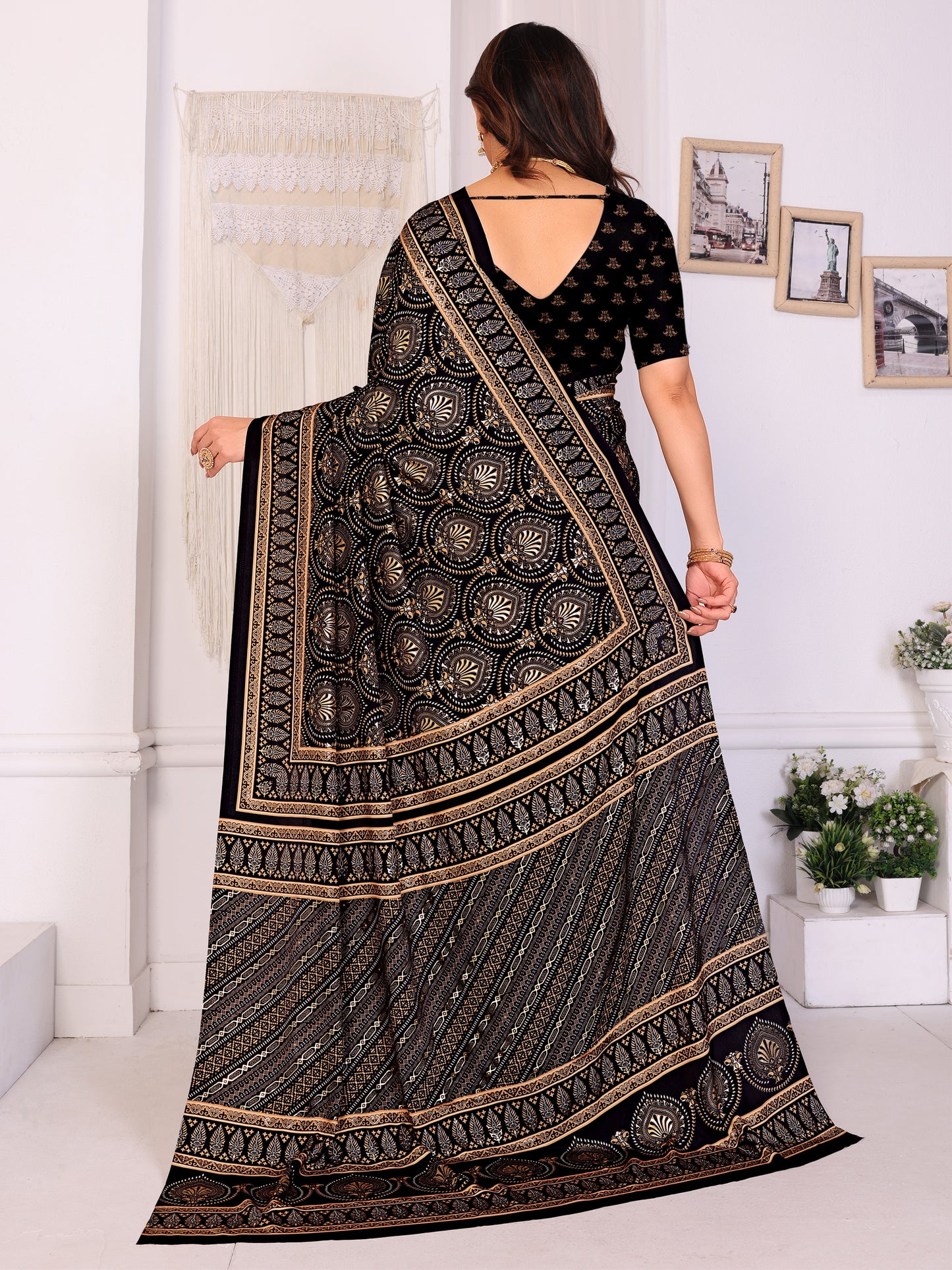 Black & Golden Pure Silk Saree with Traditional Motif Print