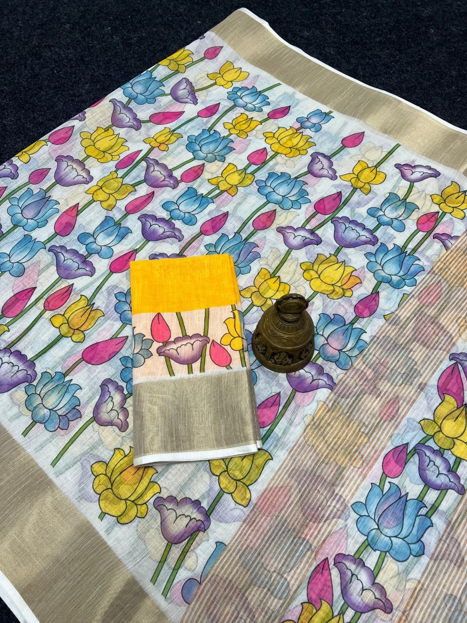 Cream Linen Saree with Multicolor Floral Print